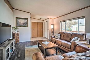 Charming Grants Pass Home w/ Large Backyard!