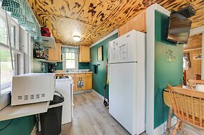 Waterfront Paradise Lake Cottage w/ Private Dock!