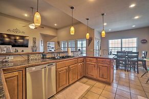 Branson Group Getaway: 2 Mi to Silver Dollar City!