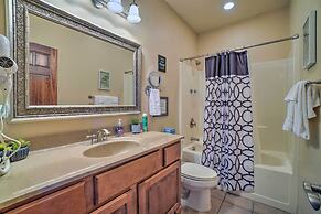 Branson Group Getaway: 2 Mi to Silver Dollar City!