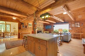 Peaceful Bedford Escape: Deck & Stunning Views!