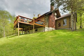 Peaceful Bedford Escape: Deck & Stunning Views!