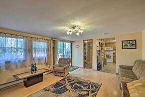 Catskill Mtn Home w/ Deck ~ 1 Miles to Zoom Flume!