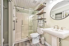 Fernandina Beach Condo ~ 1 Mi to Golf Courses