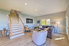 Charming Saratoga Lake Retreat w/ Dock Access