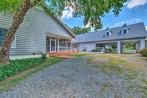 Waterfront Leonardtown Retreat w/ Dock Access!