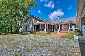 Waterfront Leonardtown Retreat w/ Dock Access!