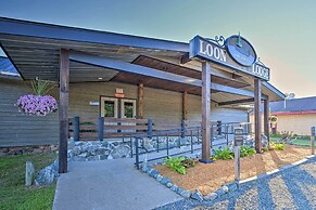 Massive Hatfield 'loon Lodge' w/ Roller Rink