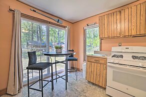 Charming Houghton Lake Cottage w/ Backyard!