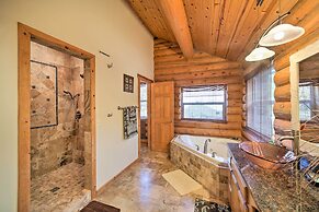 Walk to Table Rock Lake: Spacious Home w/ Deck!