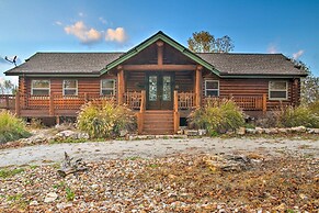 Walk to Table Rock Lake: Spacious Home w/ Deck!