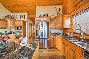 Walk to Table Rock Lake: Spacious Home w/ Deck!
