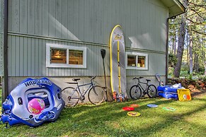 Anderson Island Home w/ Hot Tub, Near Beaches