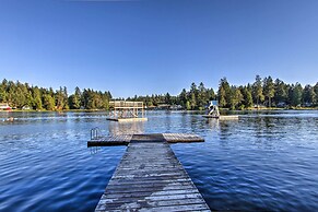 Anderson Island Home w/ Hot Tub, Near Beaches