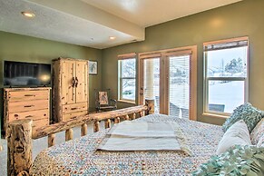 Cozy Eden Condo w/ Mtn Views in Wolf Creek Resort!