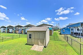 'just Lei'n Low' Home - Walk to Crystal Beach