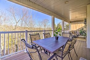 Stunning Branson Villa w/ On-site Golf Access