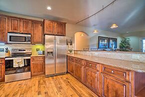 Stunning Branson Villa w/ On-site Golf Access