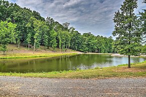 Guntersville Cabin Nestled in Kudzu Cove Resort
