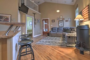 Private Hot Tub at Cozy Wrightsville Cottage!