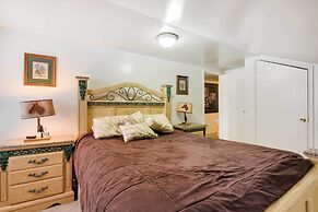 Historic Carriage House < 20 Mi Elk Mtn: Hike, Ski