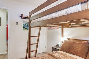 1 Mi to Beach: Incline Village Condo w/ Deck!