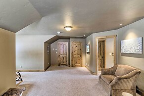 Beautiful Eureka Cabin Rental on Golf Resort!