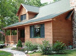 Upscale Fryeburg Cabin: Hot Tub + Billiards Table!