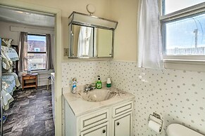 Pet-friendly Downtown Hettinger Apt w/ Yard!