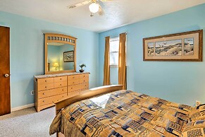 Lake Waccamaw Home w/ Fenced Yard & Shared Pier!