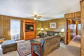 Lake Waccamaw Home w/ Fenced Yard & Shared Pier!