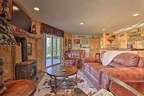 Deck, Bar & Mtn Views: Grand Granby Retreat!