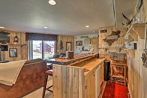 Deck, Bar & Mtn Views: Grand Granby Retreat!