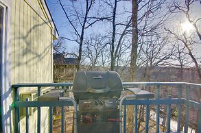 Screened Porch + Bbq: Margaritaville Resort Escape