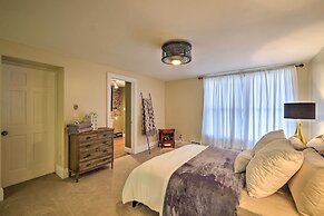 Charming Apt W/patio: Walk to Downtown Albany