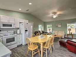 Family-friendly Home, Walk to Steinhatchee River!