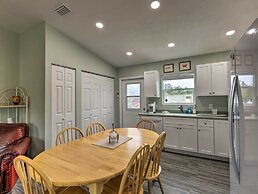 Family-friendly Home, Walk to Steinhatchee River!