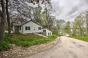 Big Cedar Lake House: Views, 100 Ft to Water!