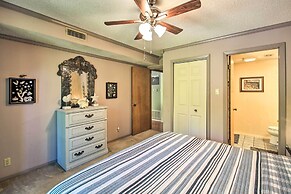 Mount Ida Condo w/ Balcony + Resort Amenities