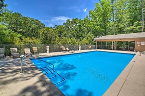 Mount Ida Condo w/ Balcony + Resort Amenities