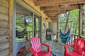 Mount Ida Condo w/ Balcony + Resort Amenities