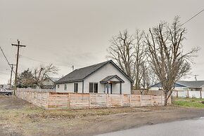 Goldendale Vacation Rental 13 Mi to Columbia River