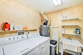 Charming Bedford Cabin w/ Private Hot Tub!