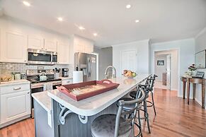 Country-chic Home w/ Fire Pit, Steps to Lake!