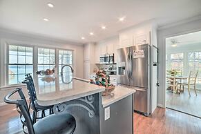 Country-chic Home w/ Fire Pit, Steps to Lake!