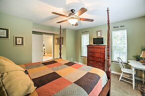 Lakefront Blue Eye Cottage w/ Hot Tub & Fire Pit!