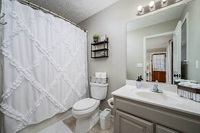 Single-story Manchester Home Close to Parks!