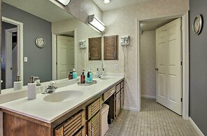 Margaritaville Hideaway: 3 Decks & Fireplace!