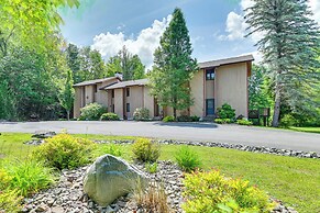 Near Skiing & Hiking: Immaculate Windham Getaway