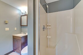 Near Skiing & Hiking: Immaculate Windham Getaway